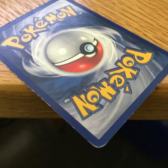 Pokemon Pikachu 40 HP Basic Card 87/130 1999 Wizards Of The Coast Yellow Cheeks - Picture 8 of 8